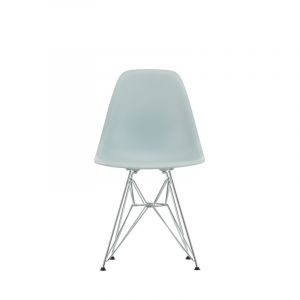 Vitra eameas plastic chair dsr
