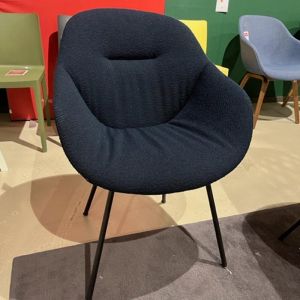 HAY AAC127 soft eetkamerstoel donkerblauw 