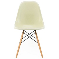 Vitra Eames DSW Fiberglass stoel